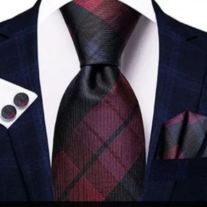 Men's Italian Silk Tie, Handkerchief/pocket